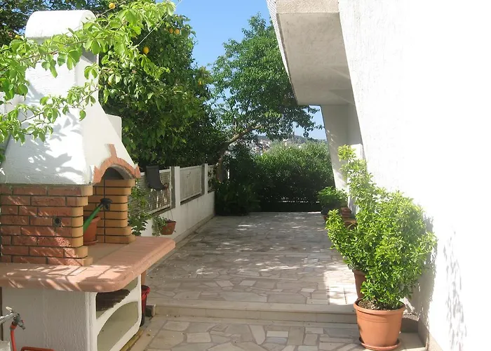 D.o.o. Yury * Trogir